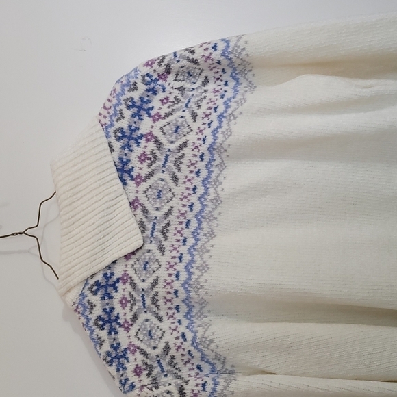 Alfred Dunner Women's Cowl Neck Sweater Size Medium - Picture 3 of 7